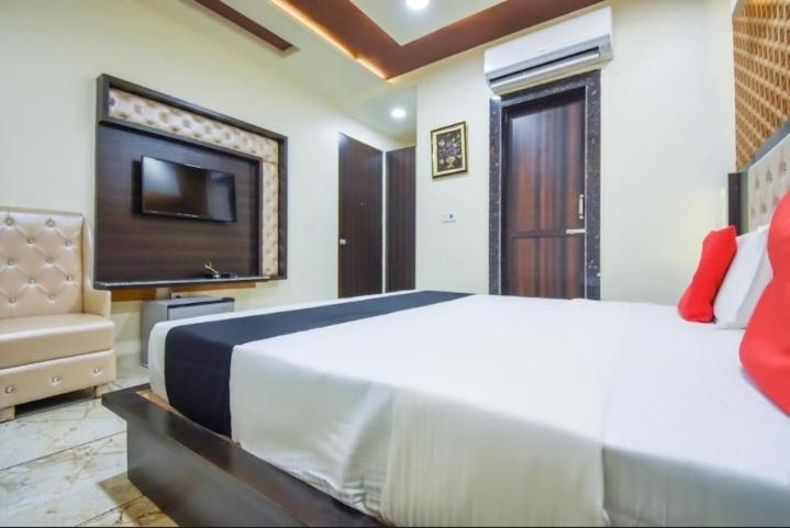 Hotel Ravi Residency ชลันธระ ภายนอก รูปภาพ